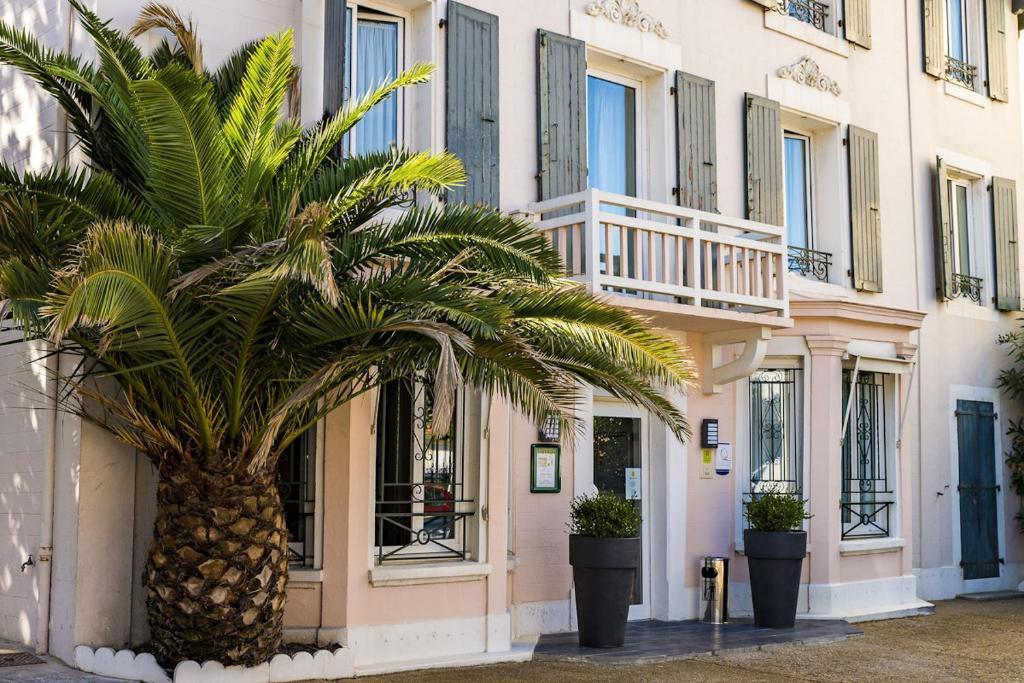 Hotel Val Flores Logis Biarritz Esterno foto