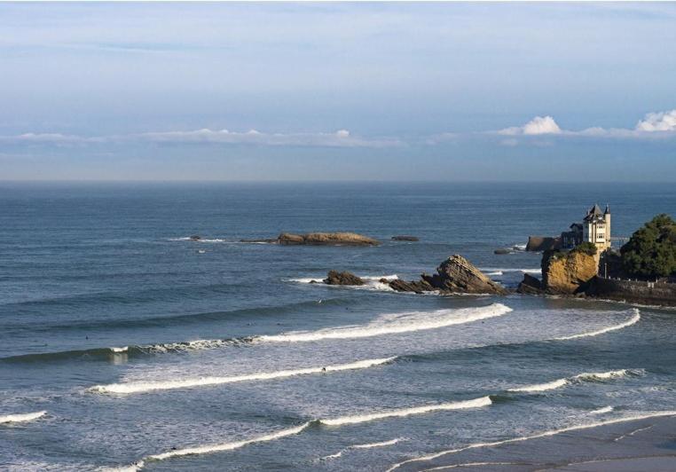 Hotel Val Flores Logis Biarritz Esterno foto